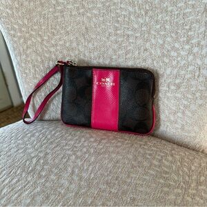 Coach Corner Zip Wristlet In Signature Canvas With Stripe